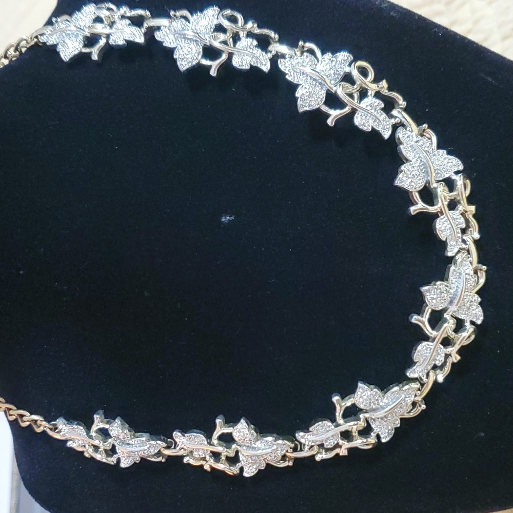 2 Vintage Necklaces